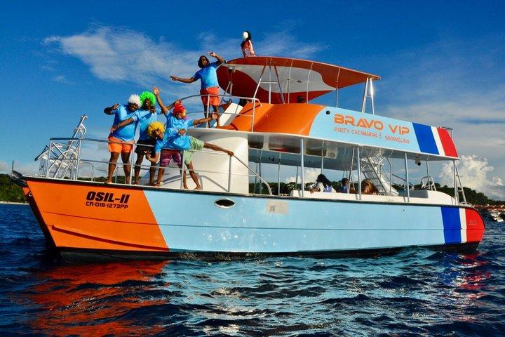 Catamaran Party at Sosúa Snorkeling, Barbecue and Open Bar
