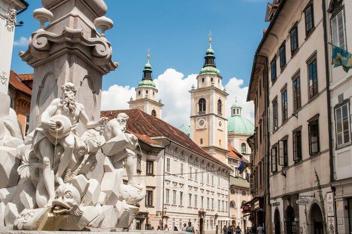 Zagreb : Bled & Ljubljana Day Tour com café e chocolate