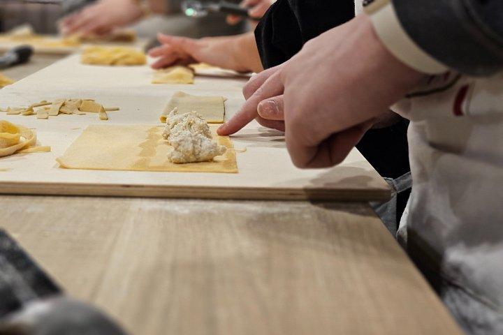 Rome: Hands-on Fettuccine, Ravioli & Tiramisu Cooking Class