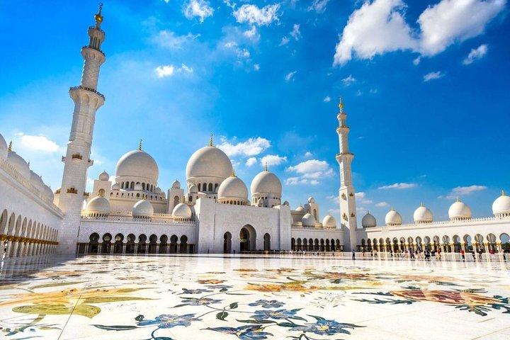 Abu Dhabi: Budget-Friendly Sharing Tour from Dubai