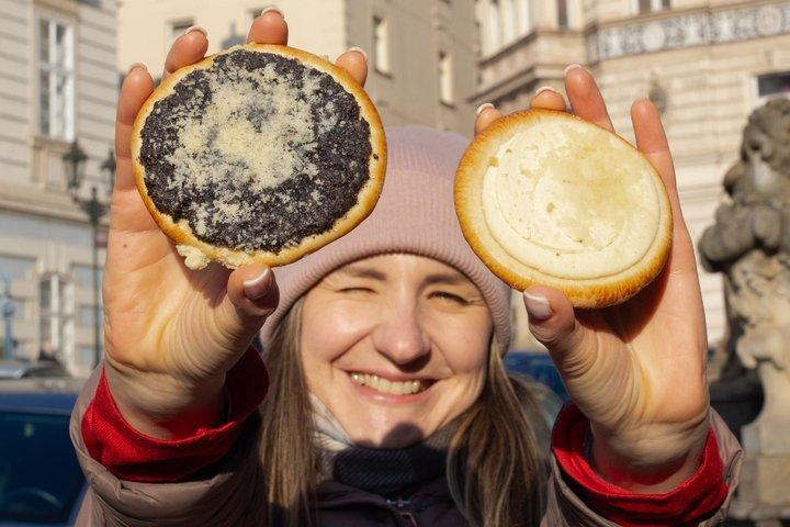 Praga Food Tour com 10 degustações de clássicos checos autênticos