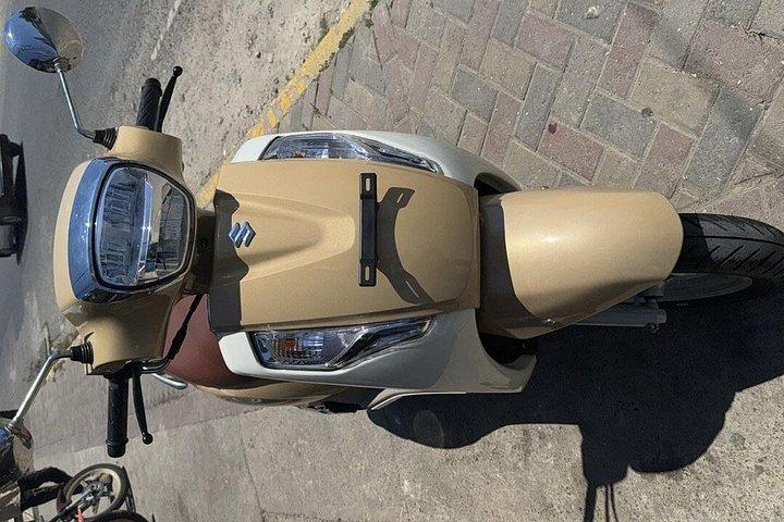 モンテゴベイのプライベートスクーターレンタル2輪でジャマイカを探索