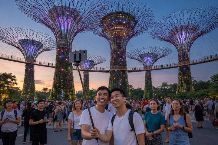 Singapore Night River Cruise mit Lichtshows und Satay Tasting