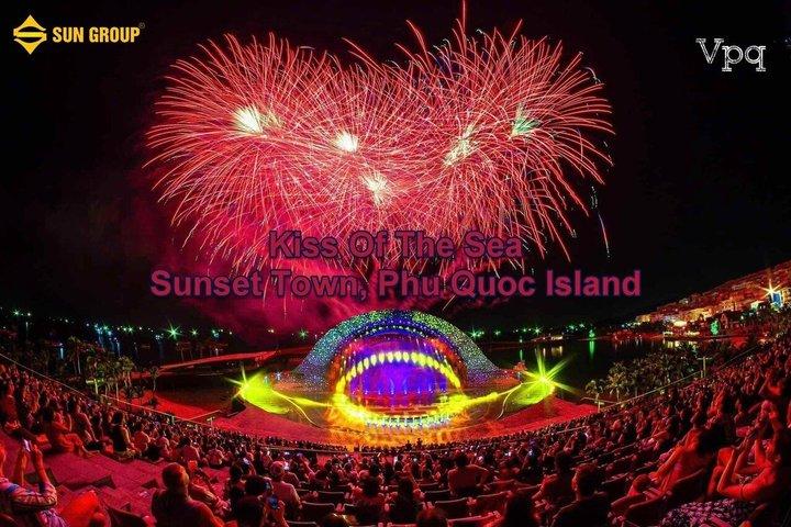 Tour por la ciudad de Phu Quoc Sunset con puente Kiss y espectáculo Kiss of the Sea