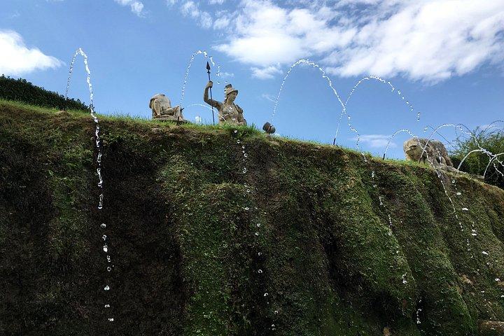 ローマからの鉄道日帰り旅行：ティヴォリ世界遺産庭園と別荘