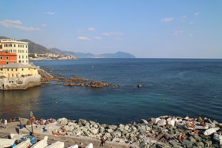ジェノヴァ海岸小旅行：旧市街＆ボッカダッセ漁村