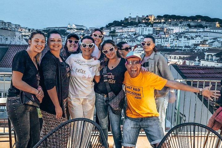 Lisboa Rooftop Bar Crawl Experiencia en grupo privado