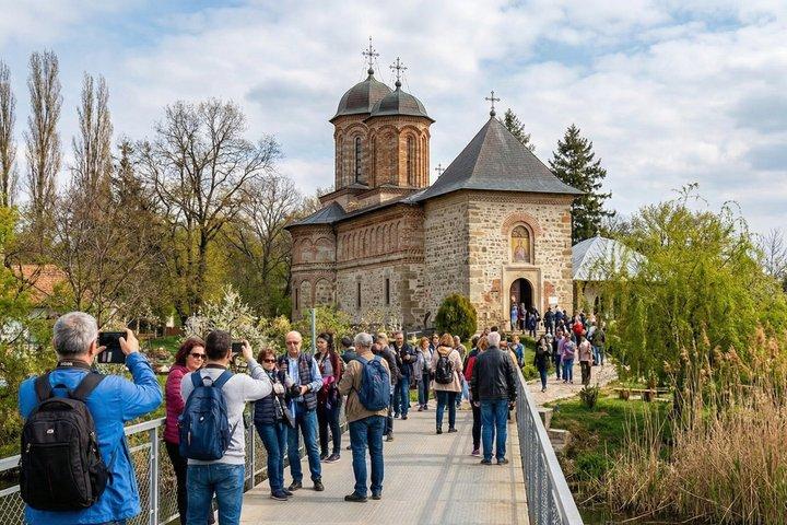 Slanic Saltgruva och Draculas grav vid Snagov Tour från Bukarest