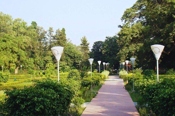 アムリトサル全日ツアー黄金寺院パーティション美術館とランチ