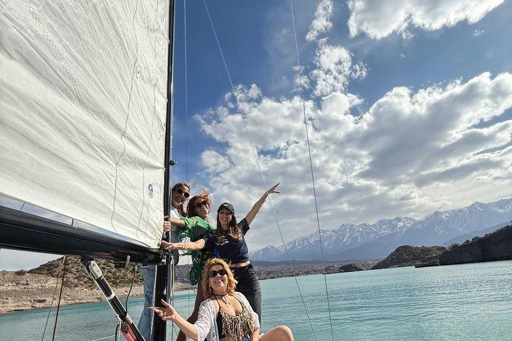 Cruise Lake Potrerillos a unique experience