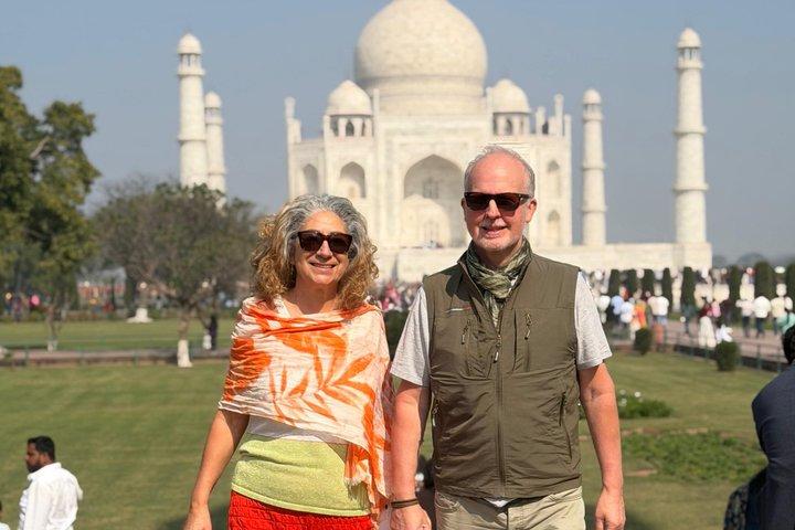 From Delhi: Taj Mahal & Agra Fort Private Tour with Lunch