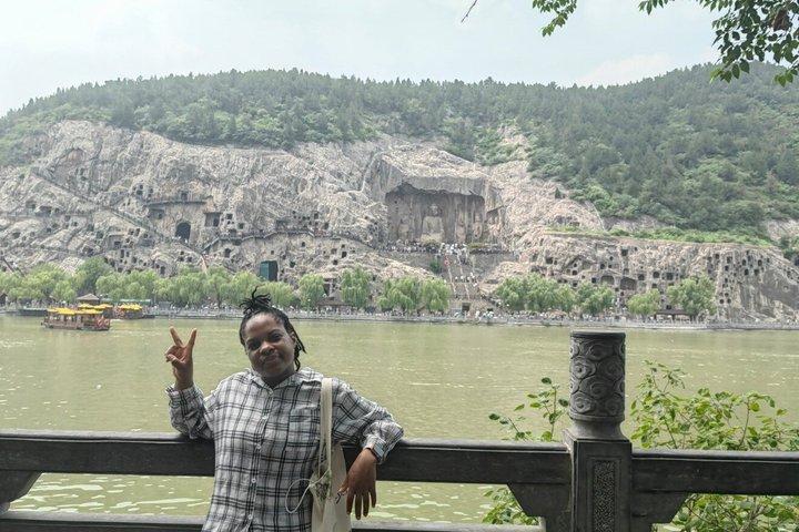 Beijing Luoyang Xian Day Tour for Longmen Grottoes by High Speed Trains