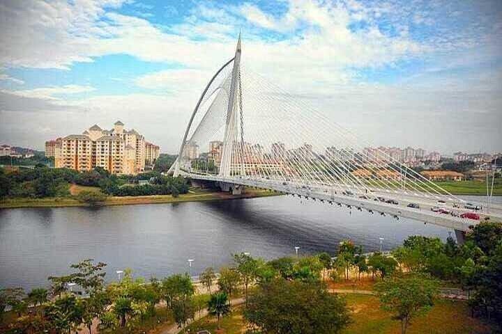 Putrajaya Cruise en Sightseeing Tour vanuit Port Klang