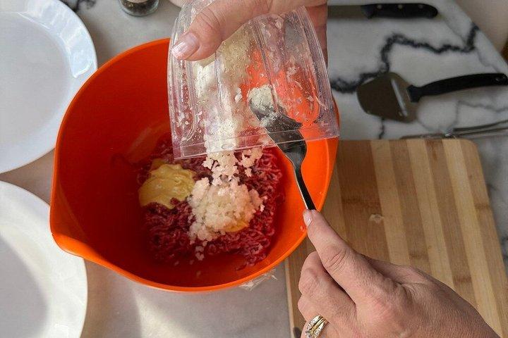 Class Sueco Meatball com Fika tradicional