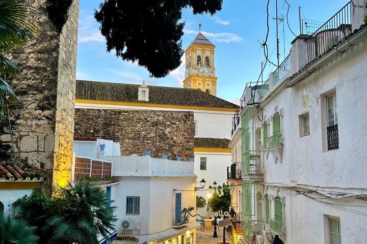 Tour and Drawing in Marbella. No previous experience