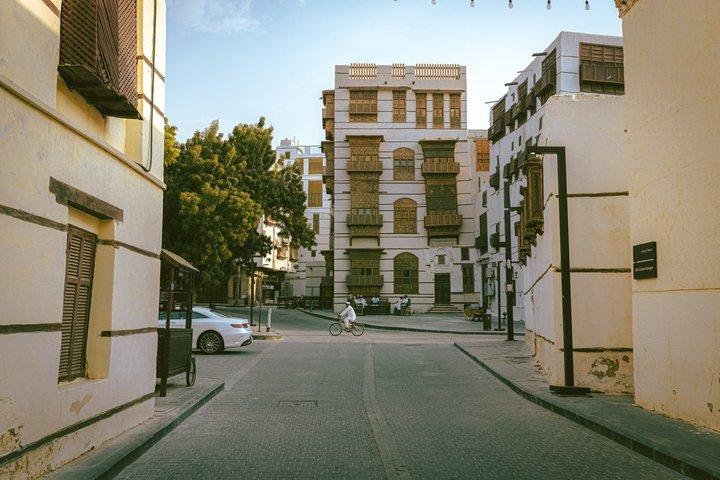Historischer Jeddah-Rundgang mit Ortskundiger Reiseleiter und musikalischer Live-Show