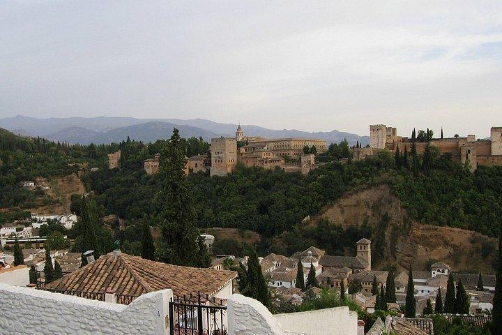 Granada Self Guided Audio Experience