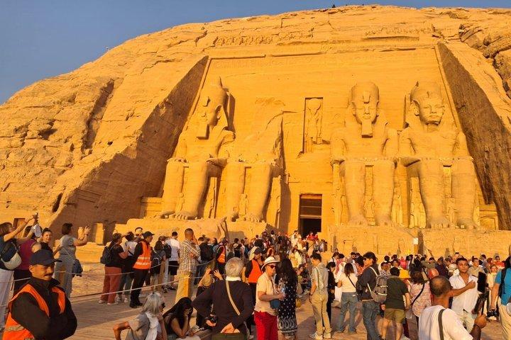 Tour privado en barco por Abu Simbel y la isla Elefantina con Guide &Tix