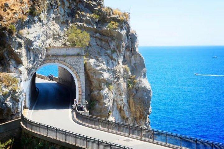Sorrento till Positano, Amalfi och Ravello Day Tour