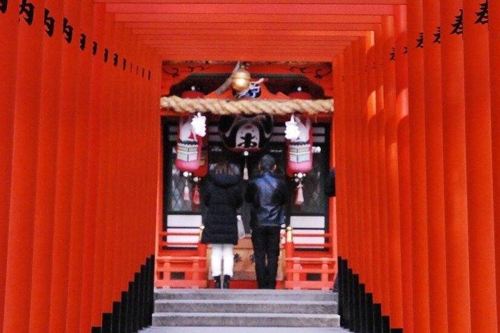 神戸食と文化散歩ハーバーフロント中華街と神社