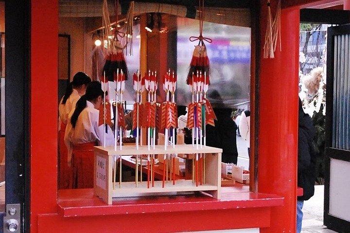 神戸食と文化散歩ハーバーフロント中華街と神社