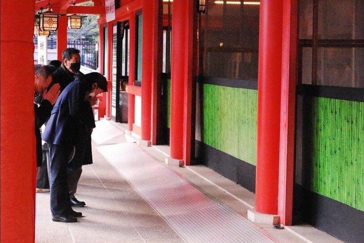 神戸食と文化散歩ハーバーフロント中華街と神社