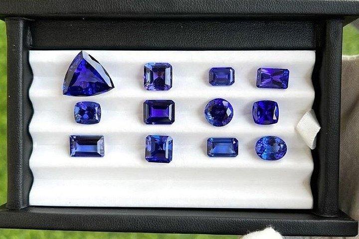 ナイロビ文化デーとお土産ギフトショップがナイロビから訪問