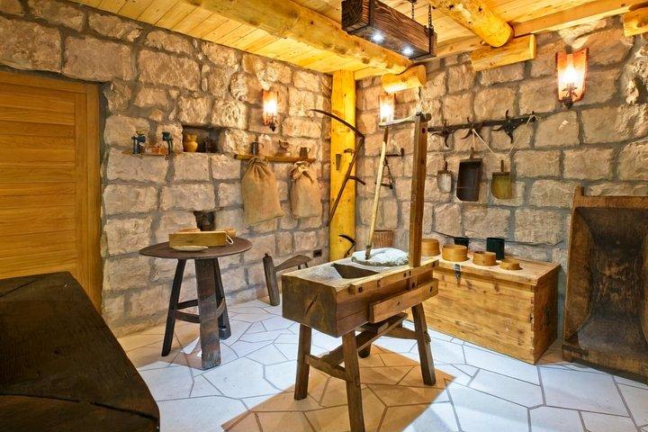 Dubrovnik, Cavtat & Konavle: 文化、眺め&ローカルランチ