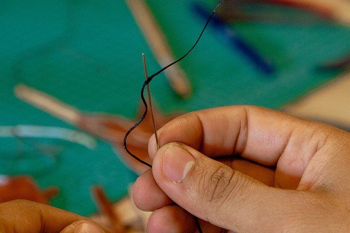 革細工のアート マラケシュで自分だけのお土産を作る
