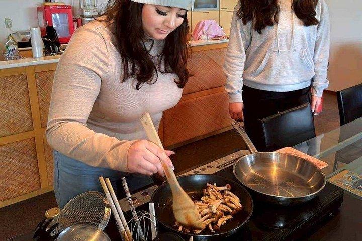 会場費と機材費込みの大阪寿司作り教室