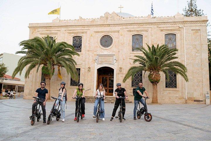 イラクリオンEバイクフードツアー–クレタ島の味を発見