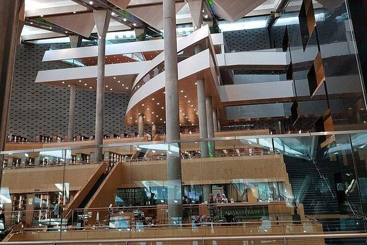 チケット、ガイド、昼食付きカイロからアレクサンドリア日帰り旅行。