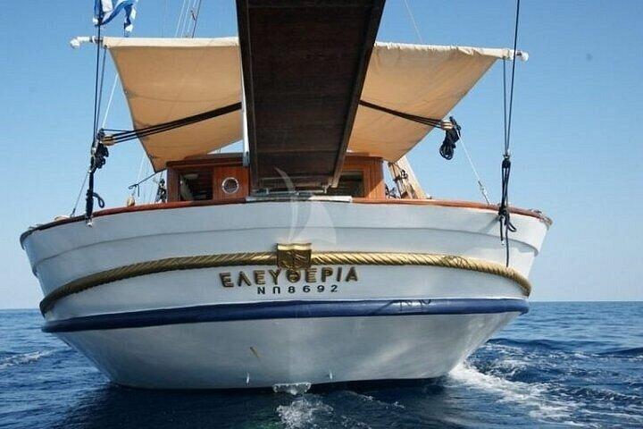 Milos Kleftiko Daily Cruise