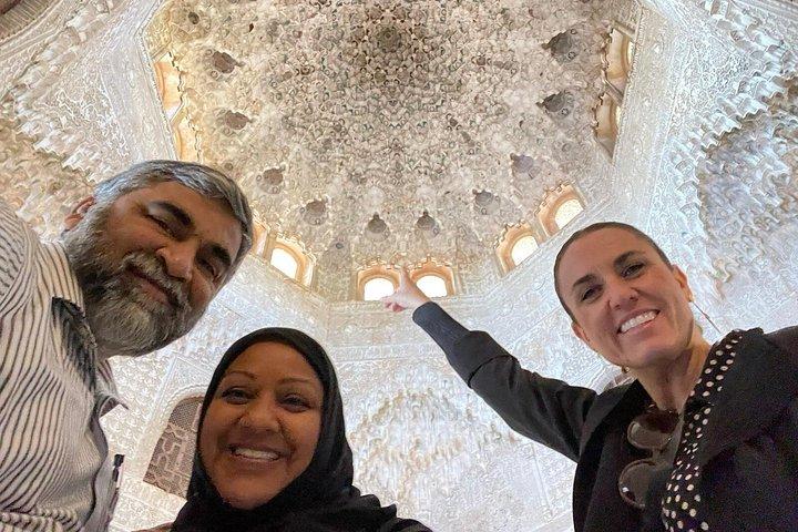Discover Alhambra and Nasrid Palaces Private Guided Experience