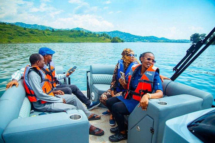1 day Trip to Lake kivu beach