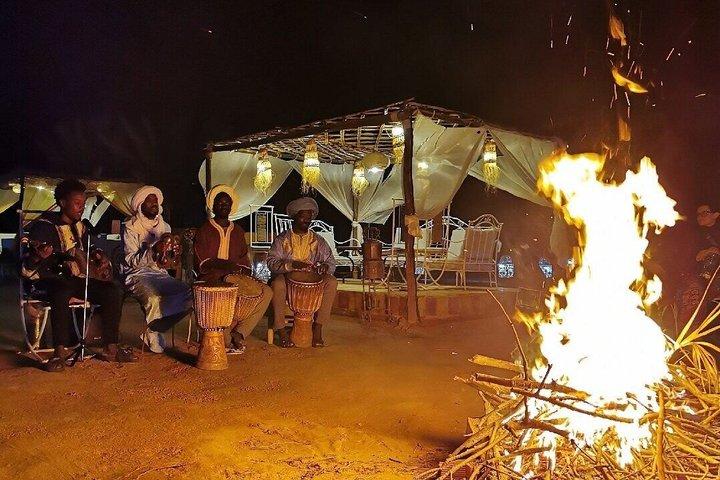 2 giorni di andata e ritorno da Fes a Merzouga con pernottamento nel deserto