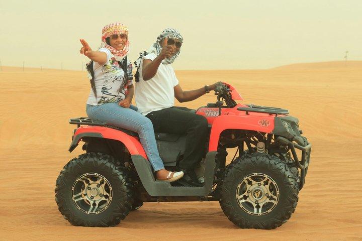 クワッドバイクとATVサファリシャルムエルシェイク