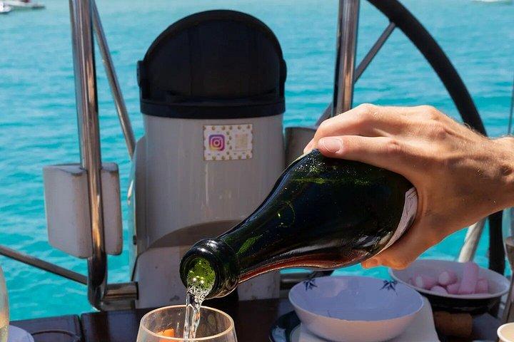 イビサ島でのセーリングデー、最大7名様まで