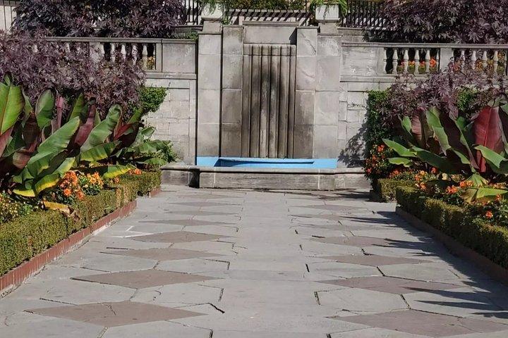 Niagara Falls Canada: A Self Guided Audio Tour