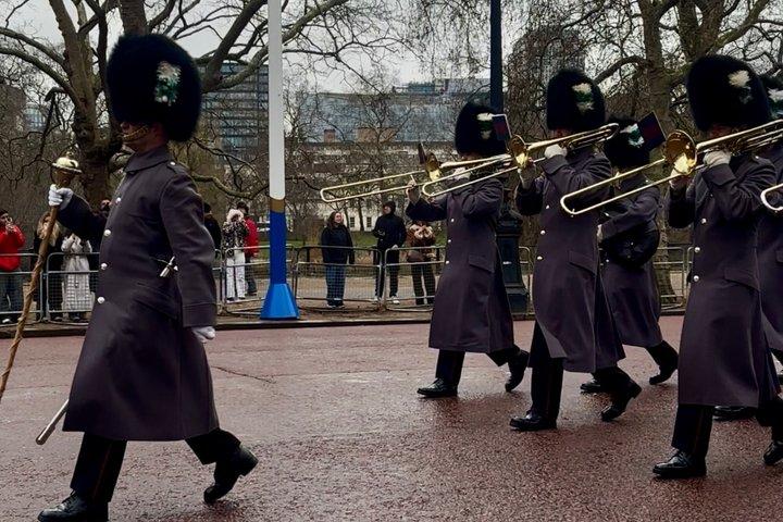 Essential London Tour and Changing of the Guard