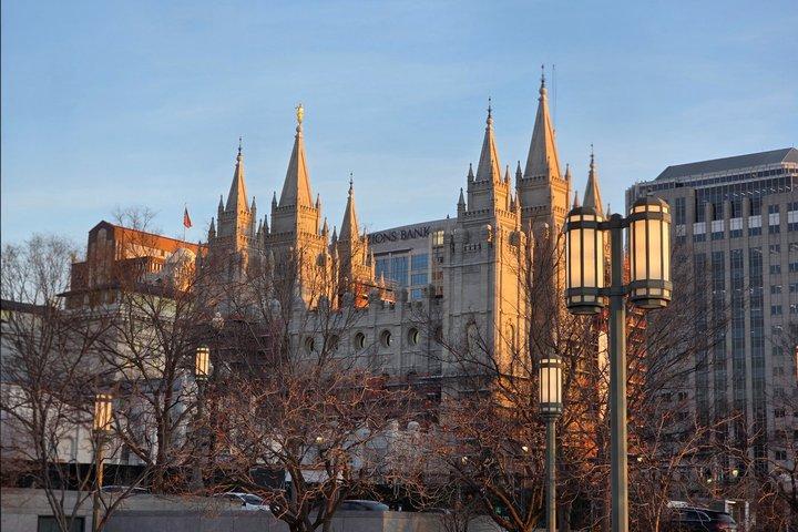 SLC Downtown Evening Bites & Landmarks Tour