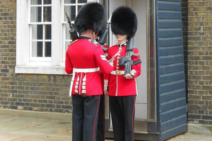 Excursão a pé guiada Troca da guarda a pé em Londres