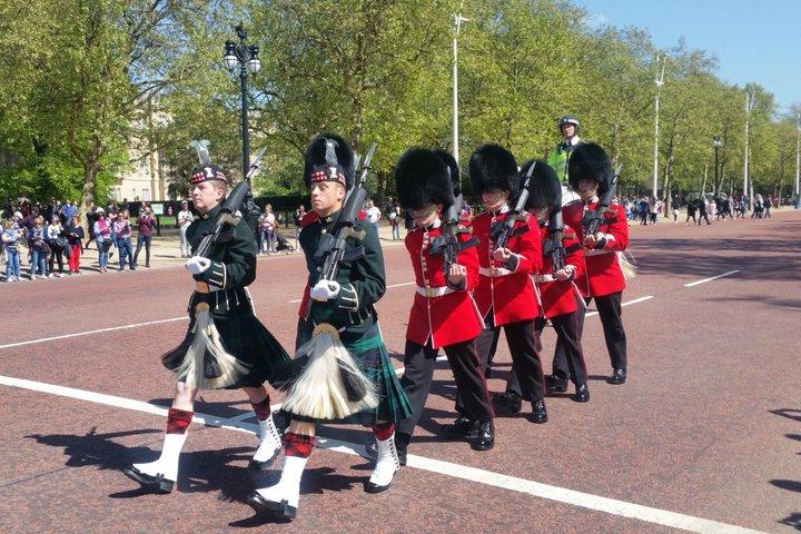 Excursão a pé guiada Troca da guarda a pé em Londres