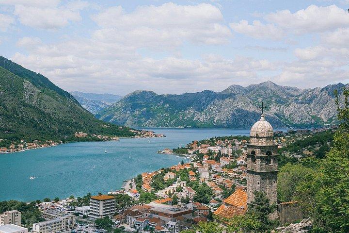トレビニェ、ペラスト、コトルの3カ国日帰り旅行