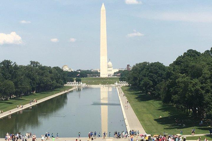 Skip-the-Line Washington Monument Tickets + Self Guided Book