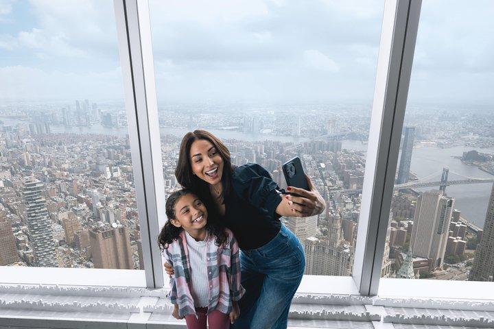 NYC 9/11博物館とワンワールドアクセス付き豪華バスツアー