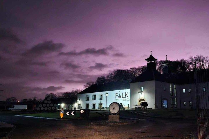 Excursão pela Destilaria Falkirk Whisky
