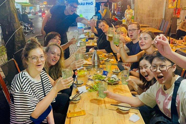Ho Chi Minhstad: Lokale food tour per scooter met veganistische optie