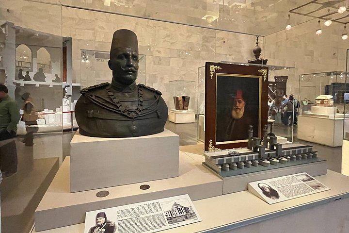 ロイヤル・ミイラ博物館、シタデルとカーン・エル・ハリーリ・ツアー。