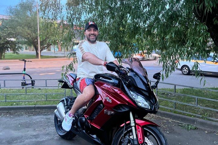 Excursão guiada à moto em Phuket